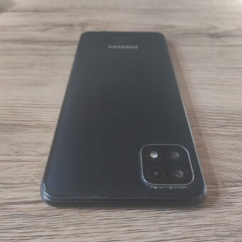 Samsung Galaxy A22 5G- 6.6" 90Hz FHD+/ 64GB ROM/4GB RAM šed - 10