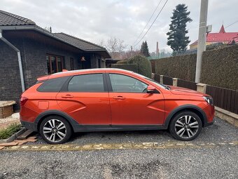 Lada Vesta Cross 1.6 2019 - 10
