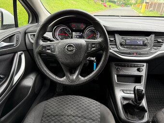 Opel Astra K kombi, rok 2018, benzín, 174.450 km, 1. majitel - 10