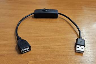 4metrová lepící LED páska s USB koncovkou - 10