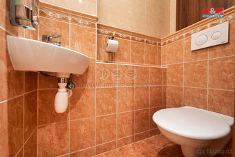 Prodej bytu 3+kk, 44 m², Olomouc, ul. Fischerova - 10