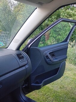 Prodám škoda Roomster - 10