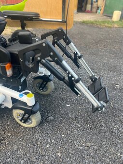 Elektrický invalidní vozík - 10