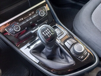 BMW Řada 2 220i 141kW Jen 93.000 Km - 10