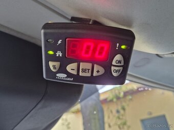 ORD TRASIT TREND CHLADAK L3H2 2.0TDCI - 96KW, R.V.2017 - 10
