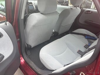 Honda City 1.3 i - 10