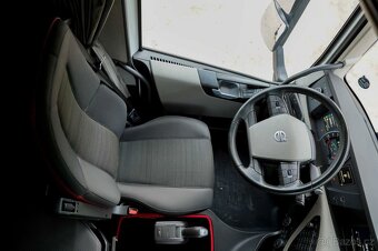 Tahač Volvo FH 540 6x2 RETARDER - 10