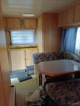 Adria 470+předstan - 10