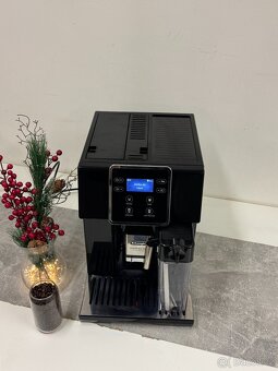 Kávovar DeLonghi Perfecta EVO ESAM420.40.B - 10