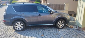 Mitsubishi Outlander 2011 - 10
