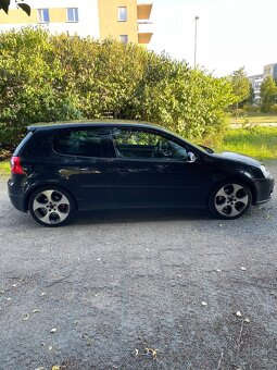 VW GOLF V GTI - 10