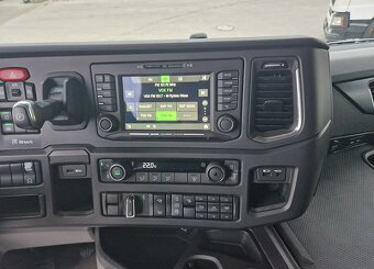 Scania R450 - tahač návěsů + hydraulika - 10