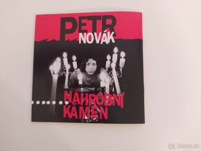 CD Petr Novák, Flamengo, George & Beatovens - Náhrobní kámen - 10