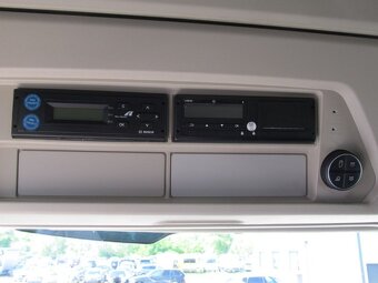 ťahač IVECO Stralis - 10