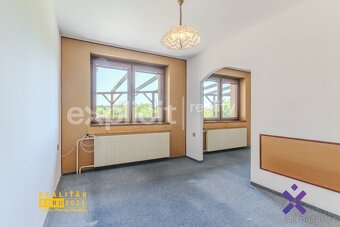 Prodej rodinného domu 5+1 333 m2, pozemek 2 555 m2 - Bzenec, - 10