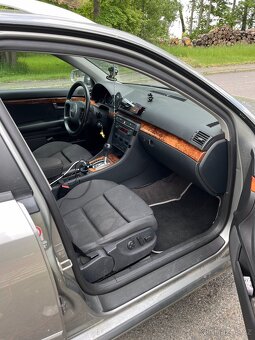 Audi A4B6 Avant 2.5l V6 120kW - 10