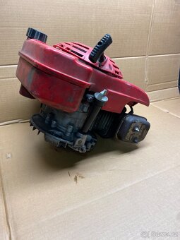 Motory -Honda,briggs a stratton - 10