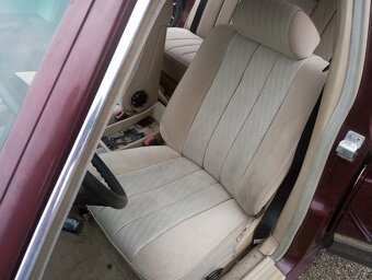 Mercedes Benz W126 280 SE. Šestiválec M110,automat - 10