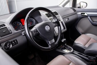 Volkswagen Touran 1.4TSI DSG Highline - 109 000km - 10