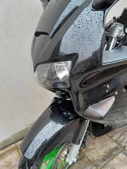 Honda VFR 800 FI, po velkém servisu, výborný stav - 10