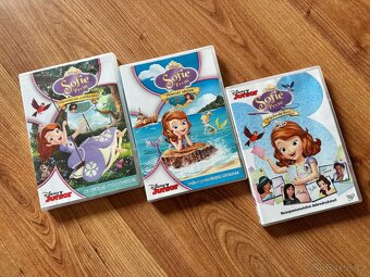 Hračky, lego, puzzle - 10