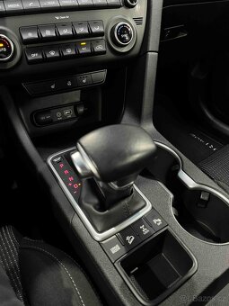 KIA Sportage, 1.majitel, nebouráno - 10