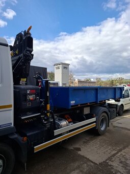 MAN nosič kontejnerů a hydraulickou rukou - 10