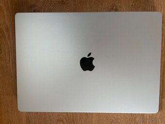 MacBook M1 PRO 16'', 16GB, 512GB - 10