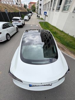 Tesla Model 3 Long Range - 10