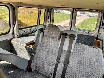 Ford transit 300S, 2009 2.2 85kW 6míst KLIMA 335000km - 10