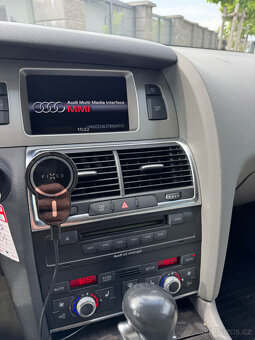 AUDI Q7 3.0 TDI Quattro S-line - 10