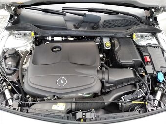 Mercedes A - 1,6i - 90kW (2017)... na splátky VŠEM - 10