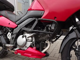 Suzuki DL 650 VStrom - 10