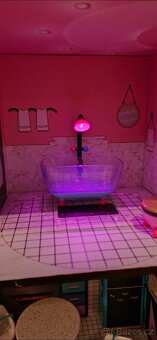 Domeček LoL a panenky - 10