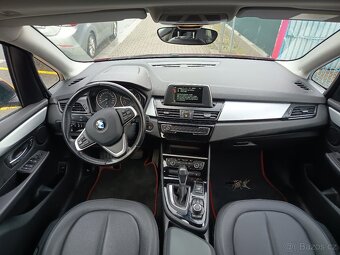 BMW 218i Active Touter ČR 78tkm - 10