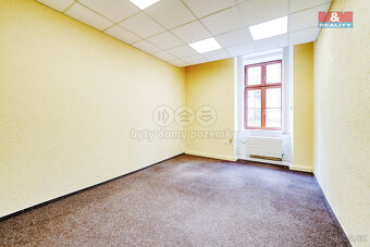 Pronájem kancelářského prostoru, 40 m², Plzeň, ul. Prešovská - 10