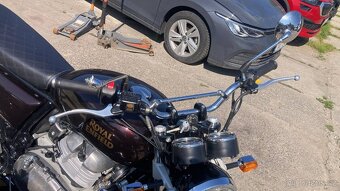Royal Enfield Interceptor INT 650 - 10