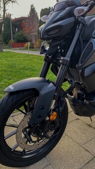 Yamaha MT-125 - 10