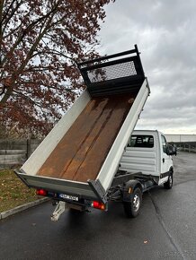 Třístranný sklápěč, valník, značky Iveco Daily, skladem - 10