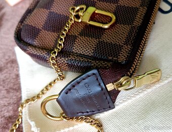 Louis Vuitton Mini Pochette Damier Ebene - 10