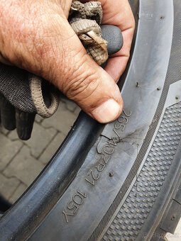 265 40 ZR 21 Hankook letní - 10