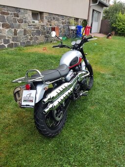 Triumph Scrambler 900 (2014) TOP, doplňky, po servisu, jen 2 - 10