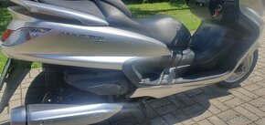 Yamaha Majesty 400 - 10