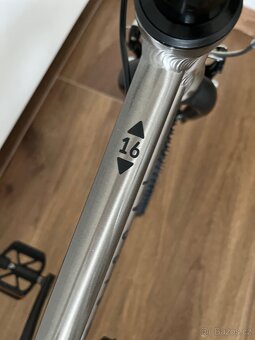Odlehčené kolo Rascal Titanium vel. 16 - 10