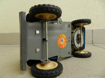 POHOTOVOSTNÍ AUTO JEEP - ITES r. 1960 - ČSSR - 10