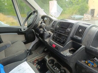 Fiat Ducato bourané. - 10