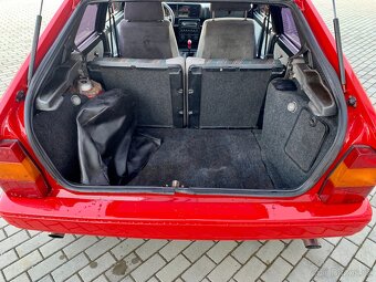 Lancia DELTA HF INTEGRALE 8V - 10