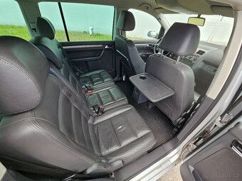 Volkswagen Touran 2.0TDI,TAŽNÉ - 10