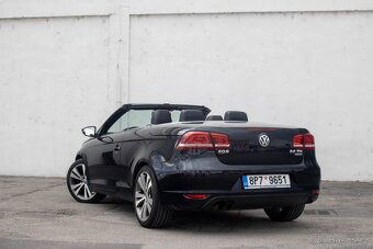 VOLKSWAGEN EOS 2.0 TDI DSG 103kW 62 000 km - 10
