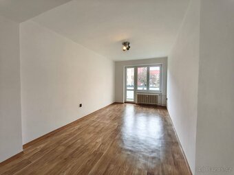 Prodej bytu 2+1, 49 m² – kompletní rekonstrukce, Jirkov - 10